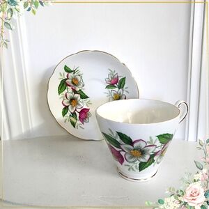 Vintage REGENCY English Bone China Christmas Rose Teacup and Saucer. 1950